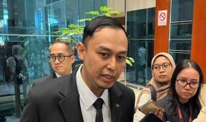 Direktur Niaga Garuda Indonesia Reza Aulia Hakim Diberhentikan Sementara