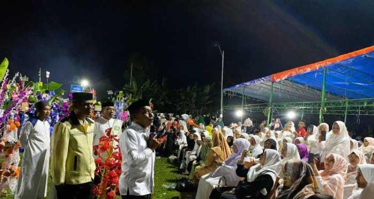 Meriah, Bupati dan Wabup Sidrap Hadiri Maulid Akbar di Bila Riase