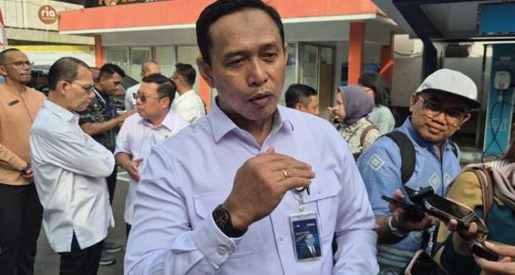 Stok Melimpah, Bulog Usul ASN, TNI, dan Polri Terima Beras Langsung