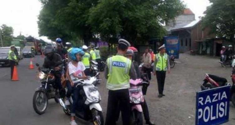 Akhirnya, Polisi Masih Menunda Razia Kendaraan Besar-besaran 2026 karena Alasan Ini