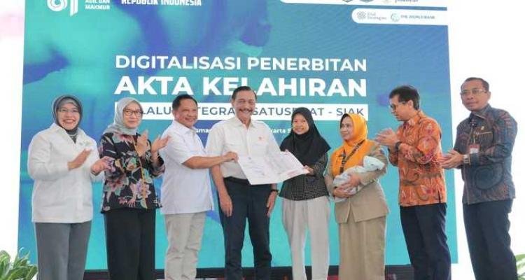 Digitalisasi Akta Kelahiran Diluncurkan, Terintegrasi dengan Layanan Kesehatan