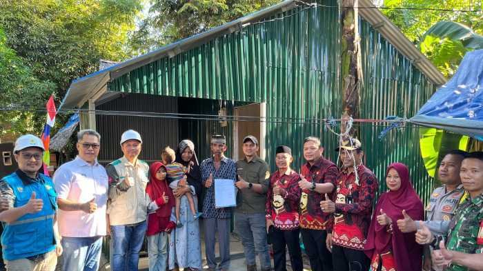 Benteng Kupa-Pemkab Gowa Bedah Rumah Warga Miskin, Program 100 Hari Bupati Baru