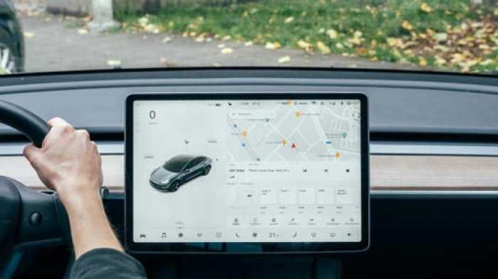 Harga Mobil Hybrid Bekas Terjun Bebas di Pasaran, Ini Sebabnya