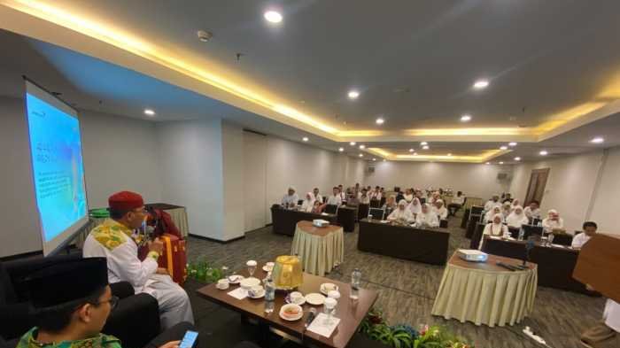 40-an Calon Haji Khusus Ikut Manasik yang Digelar Darussalam Wisata
