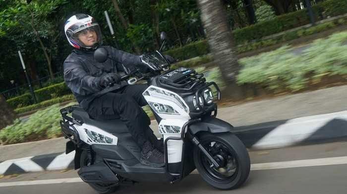 Motor Ini Cuma Rp 26 Jutaan Tapi Banjir Fitur Modern, Mirip Moge Ratusan Juta